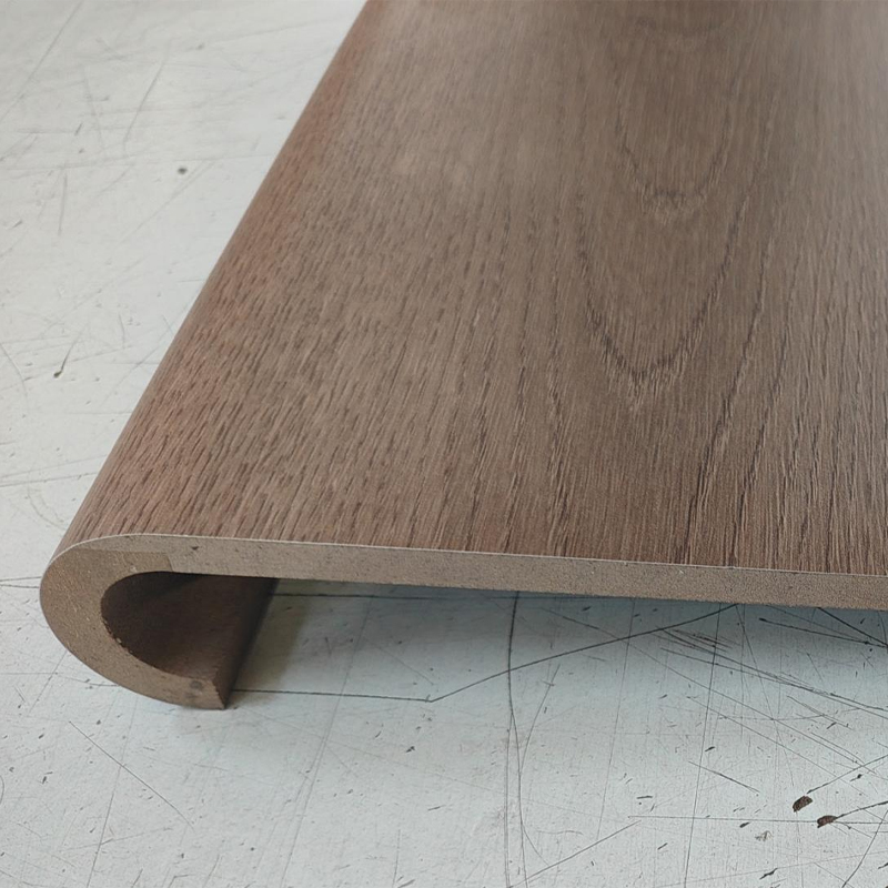 Trepte de scară laminate prefinisate pentru renovarea scărilor